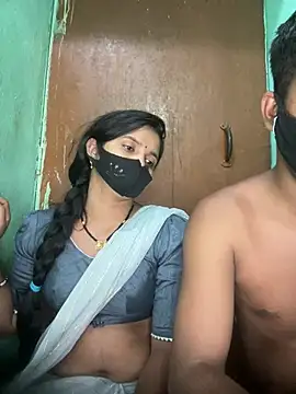 Suhani512's Live XXX Chat