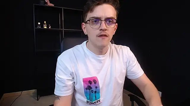 FelixStarkk – Naživo XXX chat