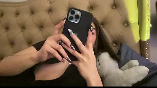 M1ss_Ophelia_ – Naživo XXX chat