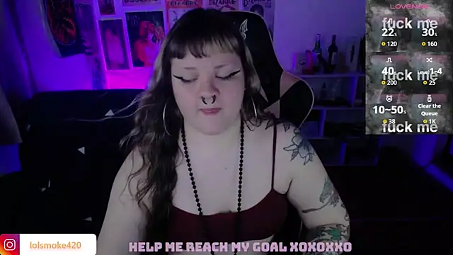 Bdsm_and_fries élő XXX-chatje