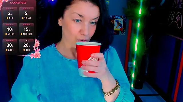 AnaMills live XXX chat
