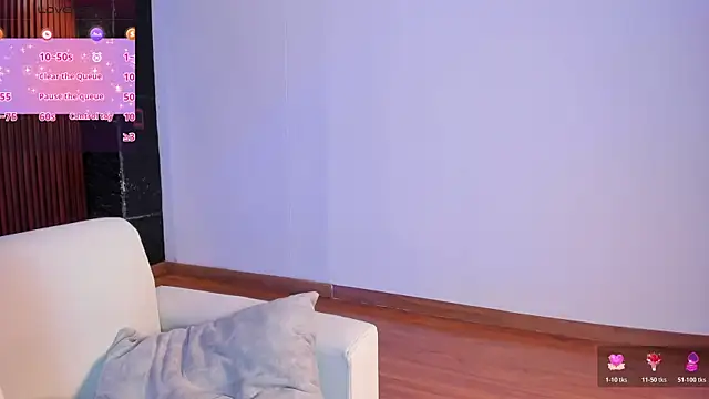 Caroline_Millerr: απευθείας συνομιλία ΧΧΧ