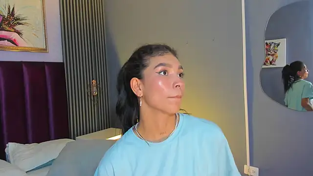 LauraAristizabal Chat XXX in diretta