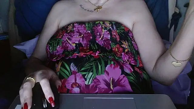 Živý XXX chat martachatte