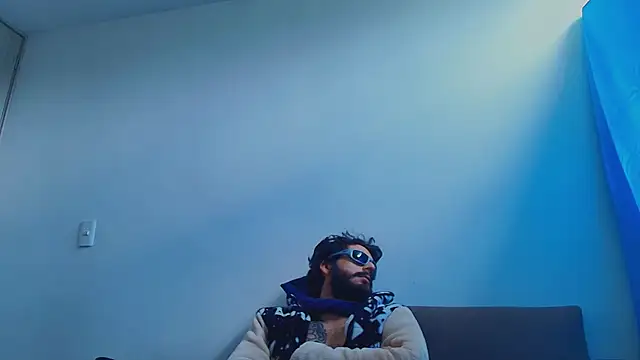 thomas_gun Chat XXX in diretta