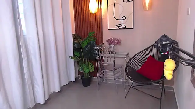 Kenya--Buhle Chat XXX in diretta