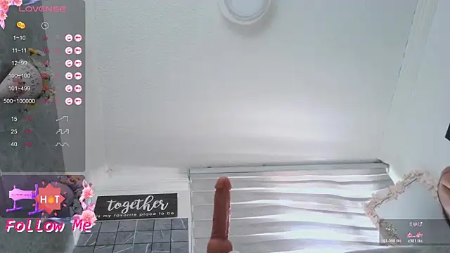 MAARYMOON's Live XXX Chat