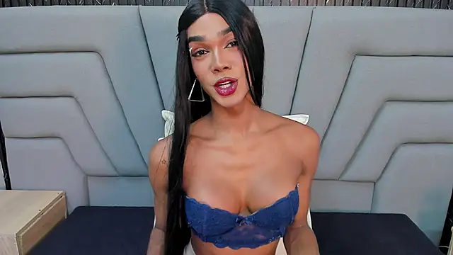 NaomiSteward Adlı Modelin Canlı XXX Sohbeti