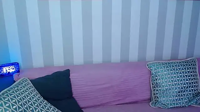 MonaLisaG Chat XXX in diretta