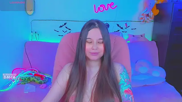 Lolisuccub's Live XXX Chat