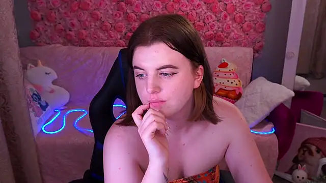 Chat XXX en directo de KristiFoxy