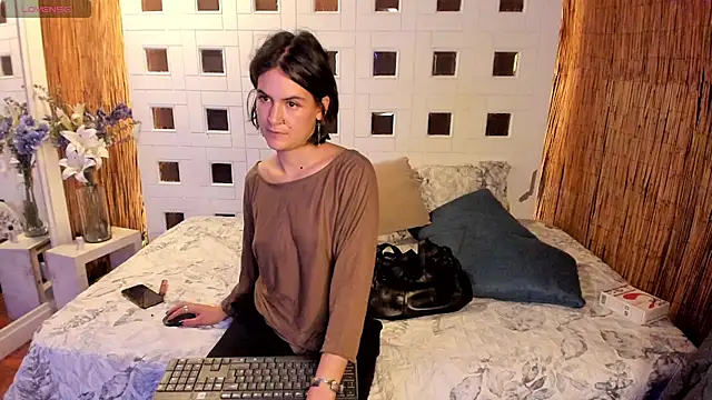 freyaa__1's Live XXX Chat