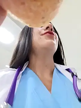 CAROLINE__07のライブXXXチャット