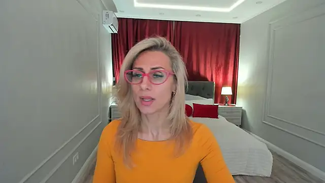 MuseOfStage Chat XXX in diretta