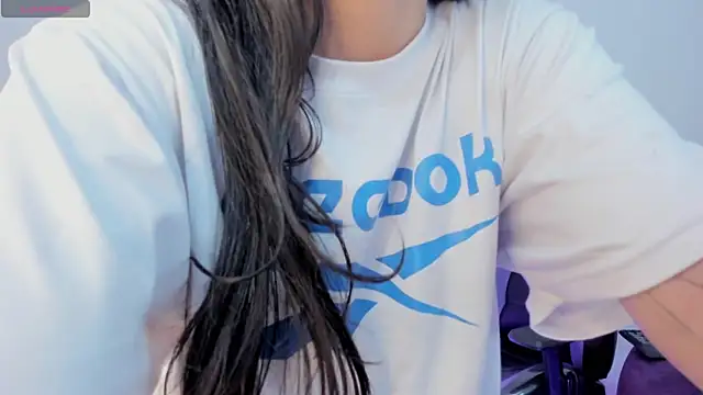 sofi_soft_'s Live XXX Chat