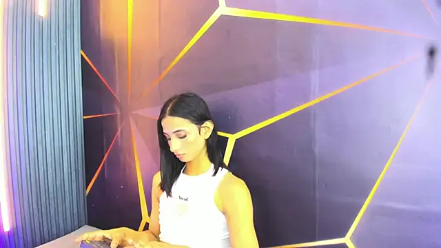Miss_Isa_'s Live XXX Chat