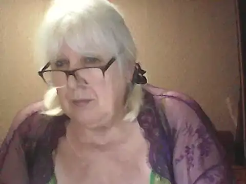 Chat +18 de Alexia64231 ao vivo