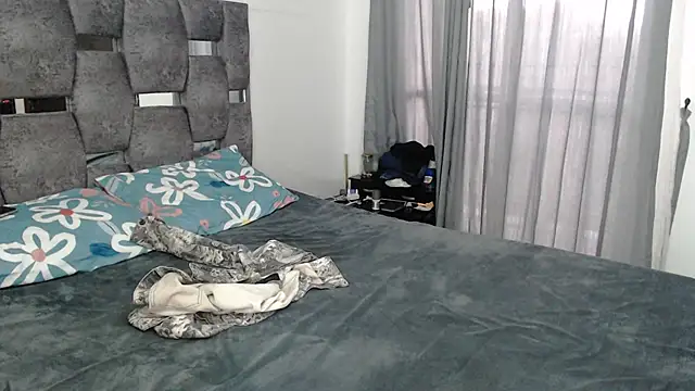 sara_hott_1 – Naživo XXX chat