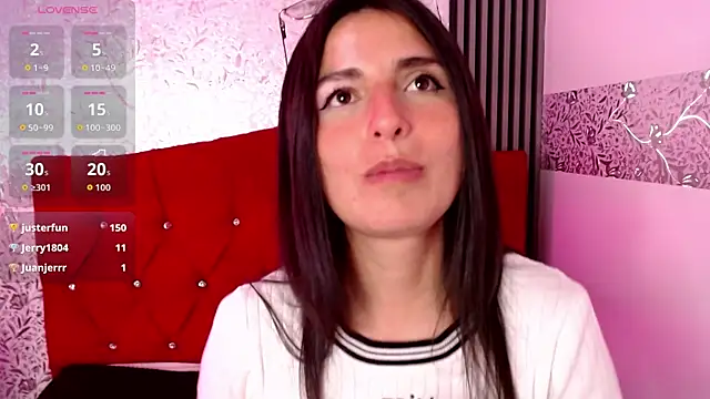 Chat +18 de MiaVelasquez01 ao vivo