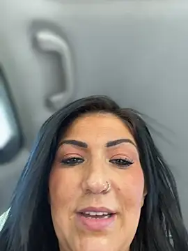 LittleMissEeve Adlı Modelin Canlı XXX Sohbeti