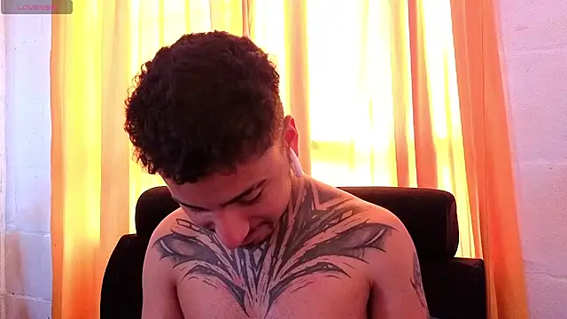 Show webcam de JuanCamiilo_66