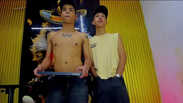 Show de webcam de Guys_Latino_Hot