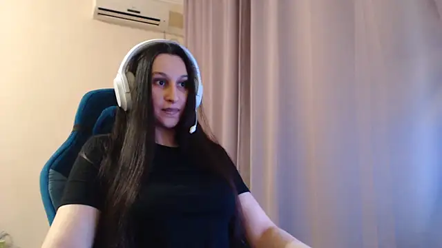 Webkamerová show DiggingEidos