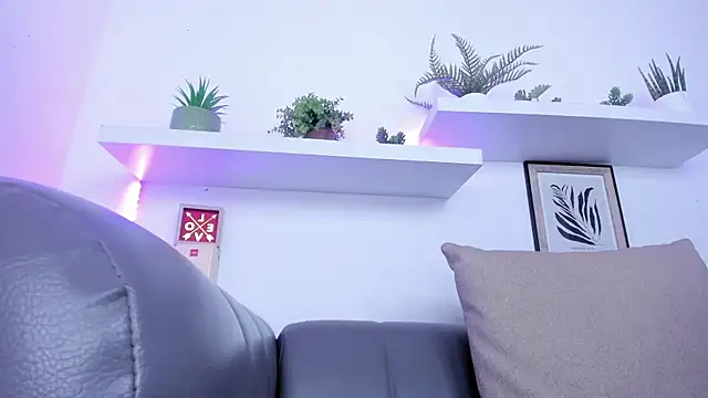 Amira_Alzahra webkamerás műsora