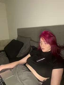 MiraVoss18n Live XXX chat