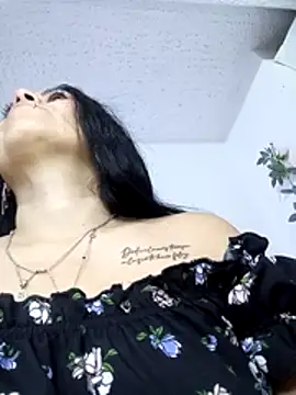 Sembang XXX Secara Langsung Tania_mature