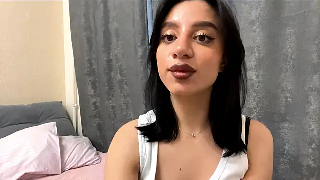AngellaBarbini's Live XXX Chat