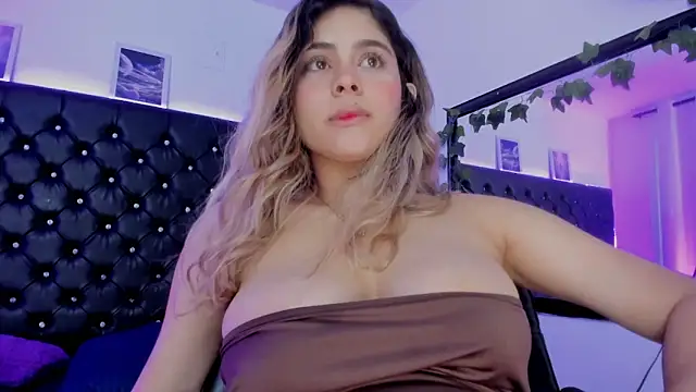 Sharon_Storm – Naživo XXX chat