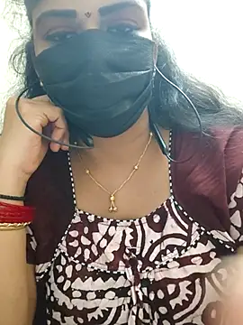 soundharya_tamil's Live XXX Chat