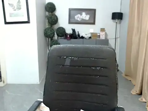 lavandermilk Webcam Show