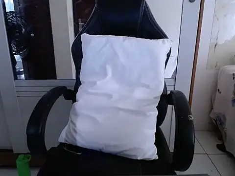Apollo_21 Webcam show