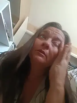 M3LLOJ3LLO69's Webcam Show