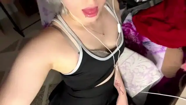 CuteLilit live XXX chat