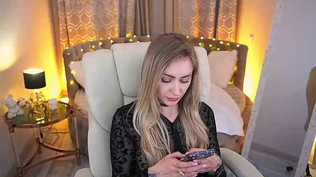 Show modela GraceCandy na web-kameri
