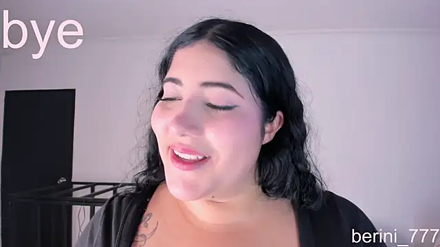 AmberiniHoffman live XXX chat