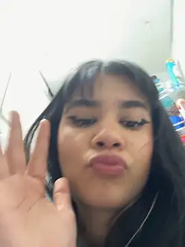 Show modela Bell_Mariny na web-kameri