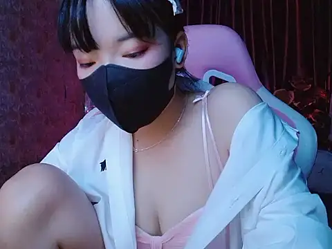 -Tamy- 在線直播表演