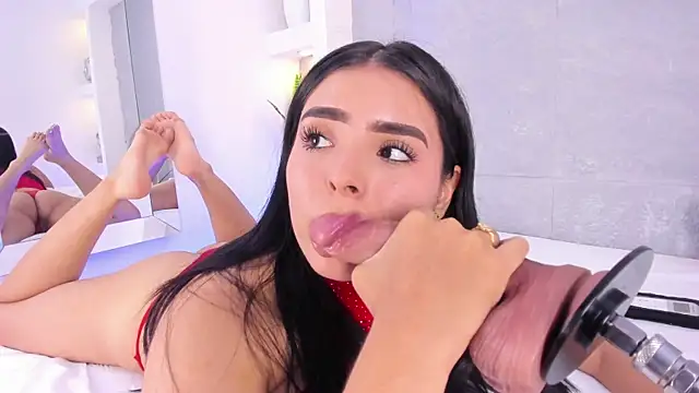 LovelyEyesx Live XXX-Chat
