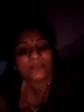 Rakhi99x Show Webcam
