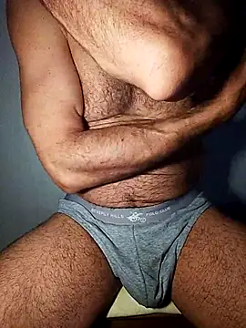 Show modela nipplegayfeet na web-kameri