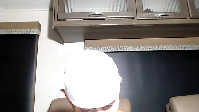 Chat XXX ao vivo de ThickD2C