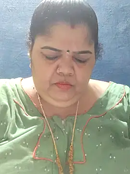 tamilthanushri Live XXX-chat