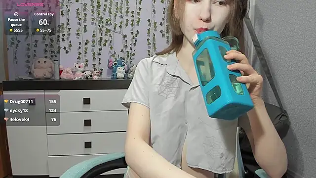 دردشة Yoonhee_ki الجنسية المباشرة