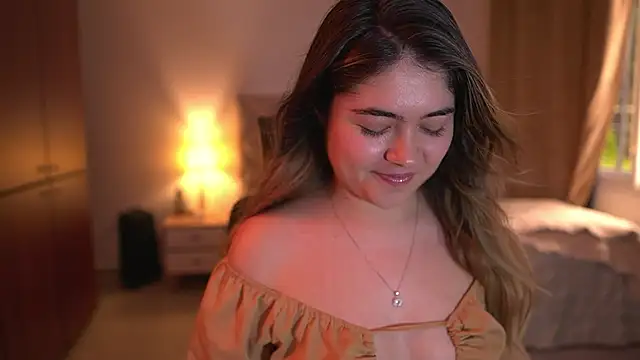 Lau_Bee 라이브 XXX 채팅
