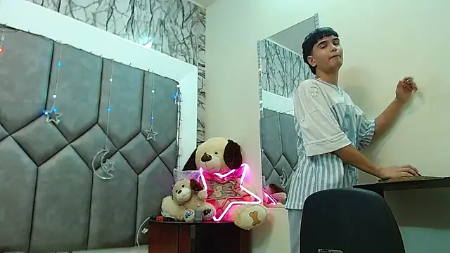 Steve_Hotman's Live XXX Chat
