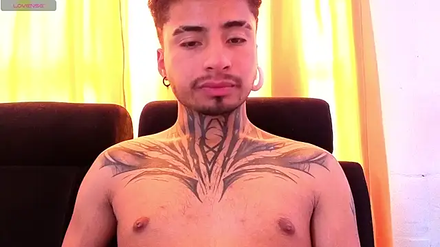 JuanCamiilo_66 在線直播表演